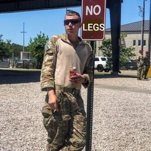 Meet your Posher, Brandon